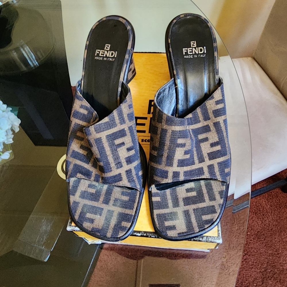 FendiLeather Mules, Size 10